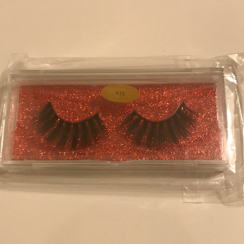 EYELASHES